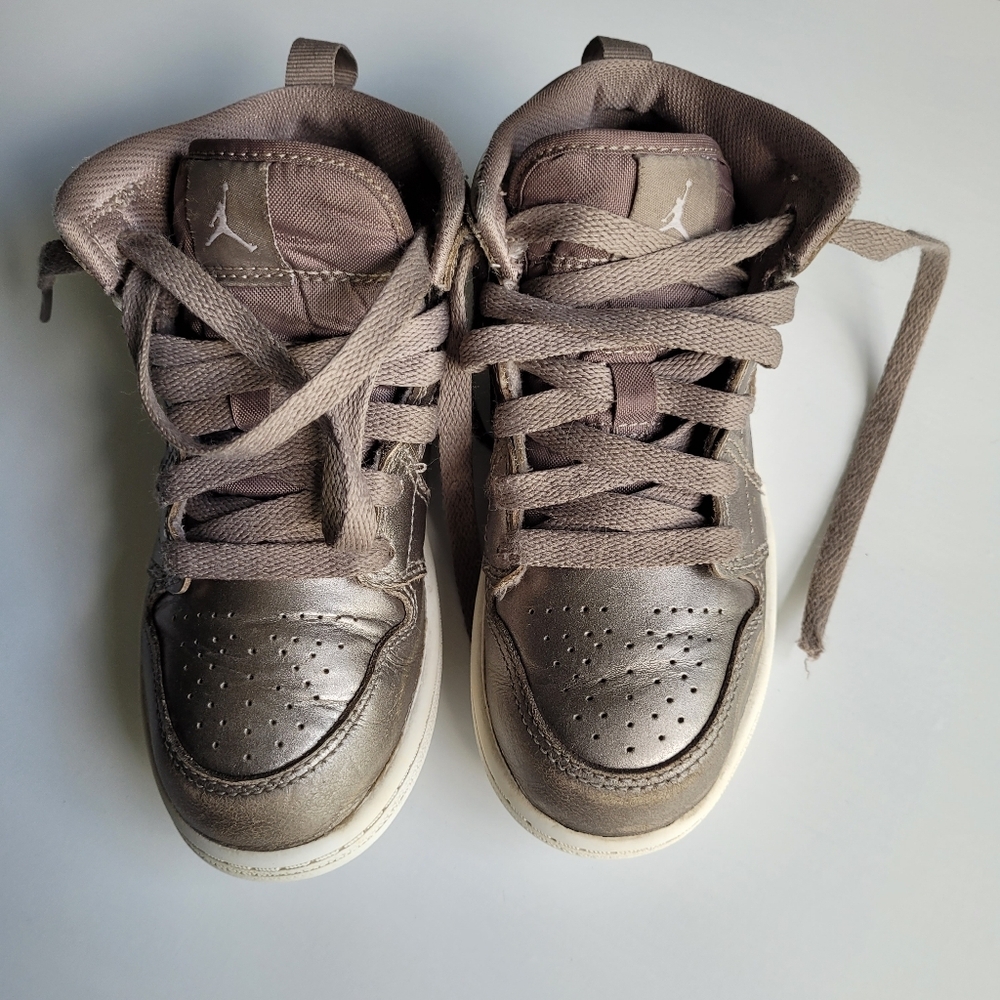 Jordan Kids Sneakers - Brown and Cream